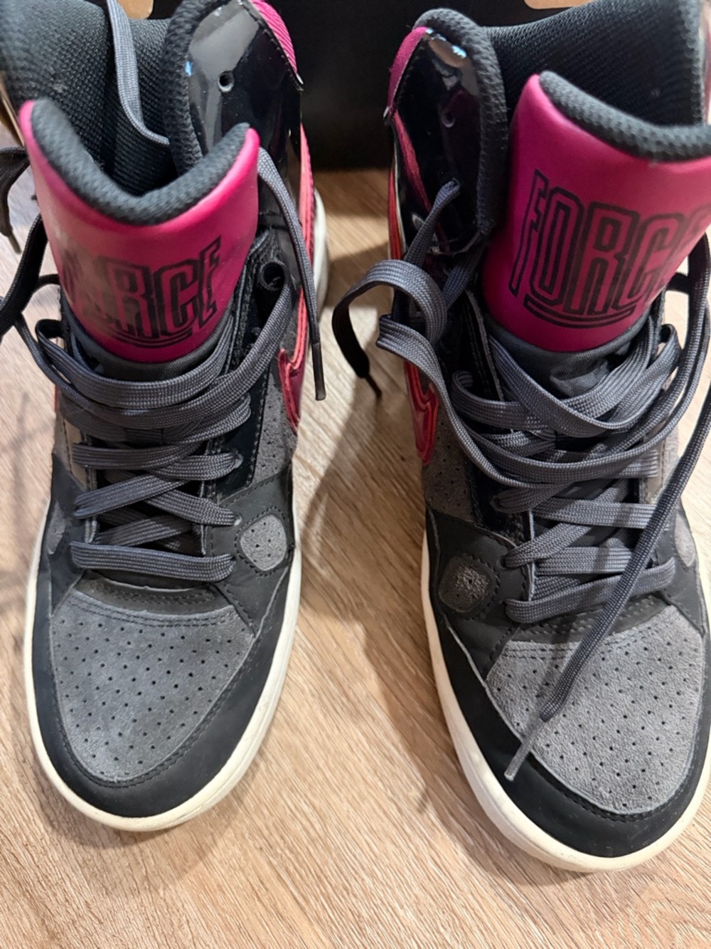 Nike Kids High-Top Sneakers in Gray and Pink - Picture 2 of 5